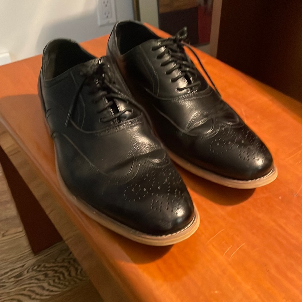 stacy adams dress shoes.